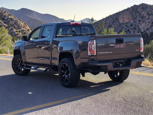 2019 GMC Canyon SLE