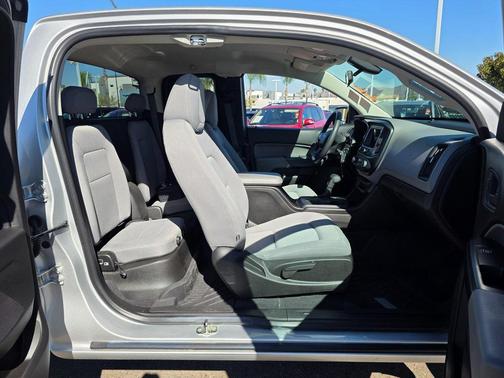 2019 Chevrolet Colorado WT