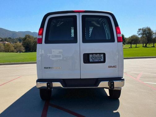 2023 GMC Savana 2500 Work Van