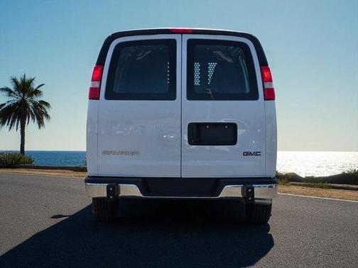 2023 GMC Savana 2500 Work Van