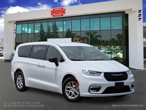 2025 Chrysler Pacifica L