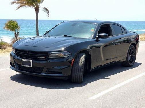 2018 Dodge Charger SXT