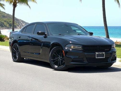 2018 Dodge Charger SXT