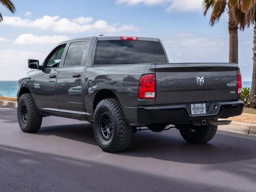 Granite Crystal Metallic Clearcoat 2014 RAM 1500 Tradesman