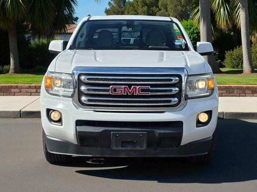 2017 GMC Canyon SLE
