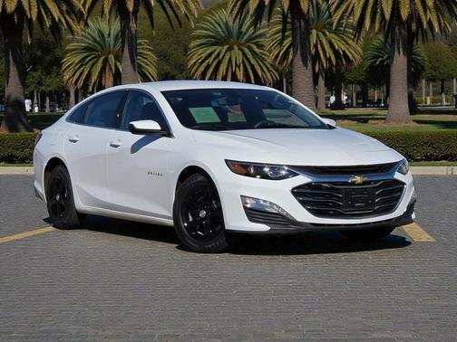 2022 Chevrolet Malibu FWD LT