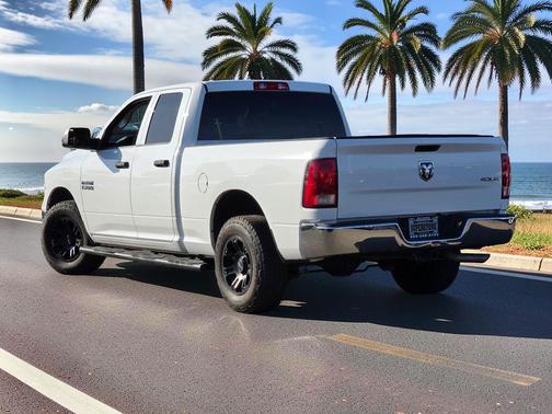 Bright White Clearcoat 2017 RAM 1500 Tradesman