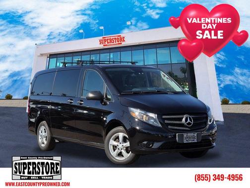 2017 Mercedes-Benz Metris Base