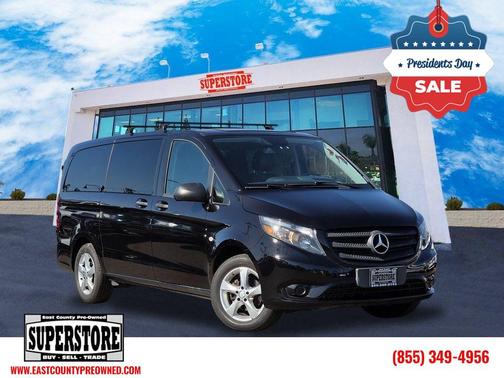 2017 Mercedes-Benz Metris Base