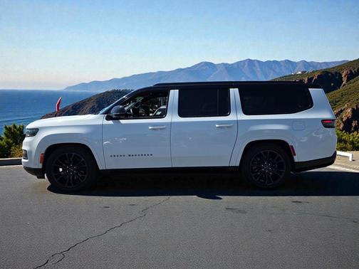 2024 Jeep Grand Wagoneer L Series II 4x4