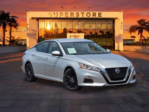 Brilliant Silver Metallic 2019 Nissan Altima 2.5 S