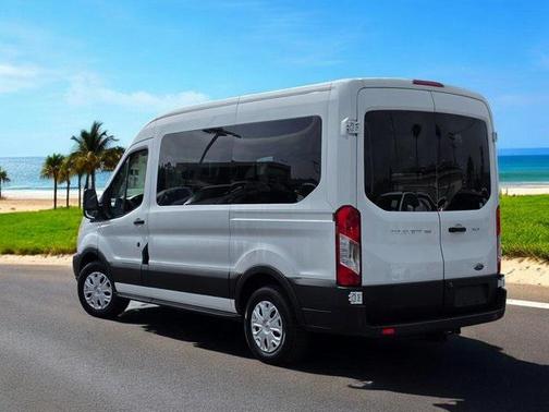 2016 Ford Transit-150 XLT