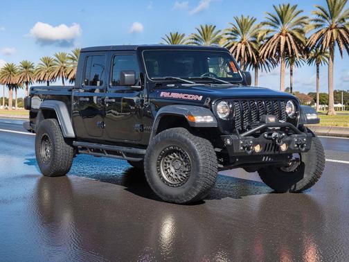Black Clearcoat 2020 Jeep Gladiator Sport S