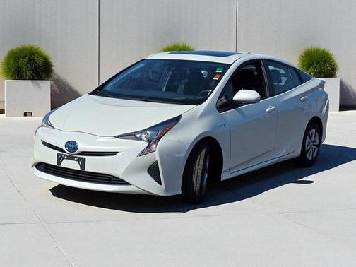 2016 Toyota Prius Four