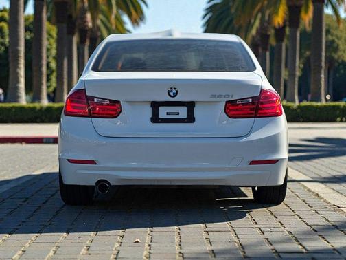 2015 BMW 320 i