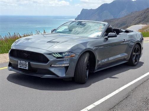 2022 Ford Mustang EcoBoost