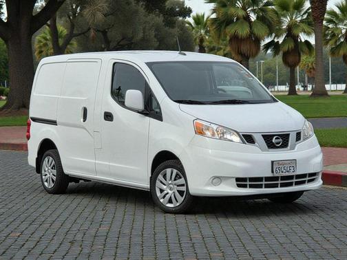 2021 Nissan NV200 SV