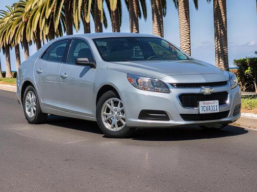 Silver Ice Metallic 2014 Chevrolet Malibu 1LS