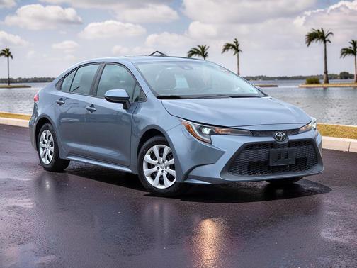 Celestite 2022 Toyota Corolla LE