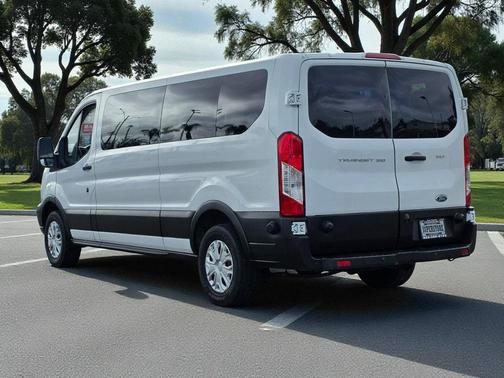 2017 Ford Transit-350 XLT