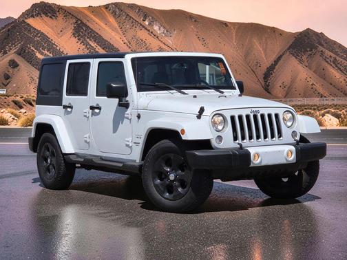Bright White Clearcoat 2016 Jeep Wrangler Unlimited Sahara