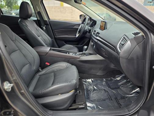 2018 Mazda Mazda3 Grand Touring