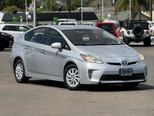 2012 Toyota Prius Plug-in Advanced