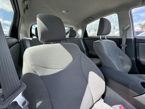 2012 Toyota Prius Plug-in Advanced