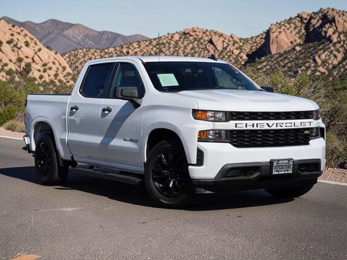 Summit White 2021 Chevrolet Silverado 1500 Custom