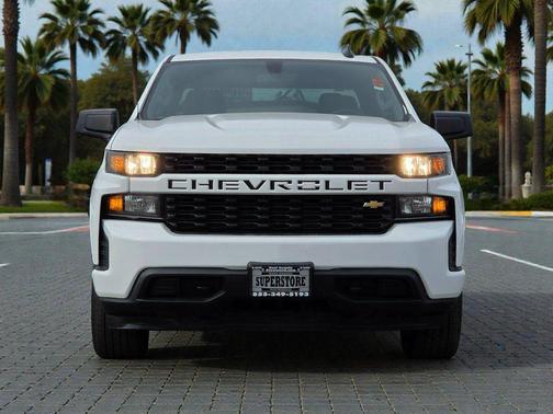 2021 Chevrolet Silverado 1500 Custom