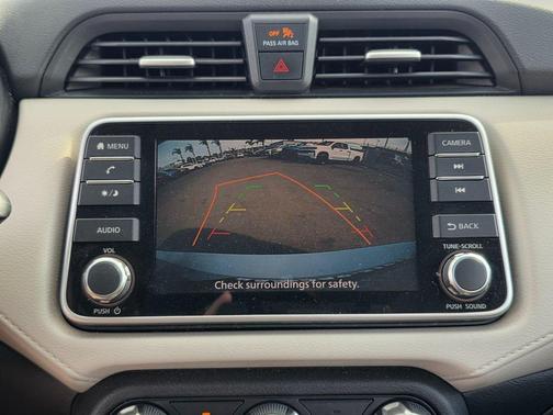 2021 Nissan Versa 1.6 SV