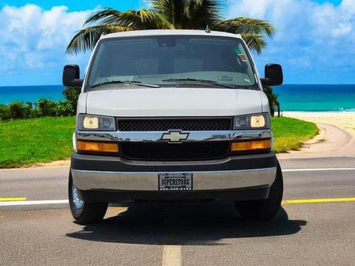 2020 Chevrolet Express 2500 RWD 2500 Regular Wheelbase LT