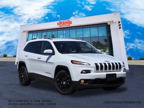 Bright White Clearcoat 2017 Jeep Cherokee Latitude