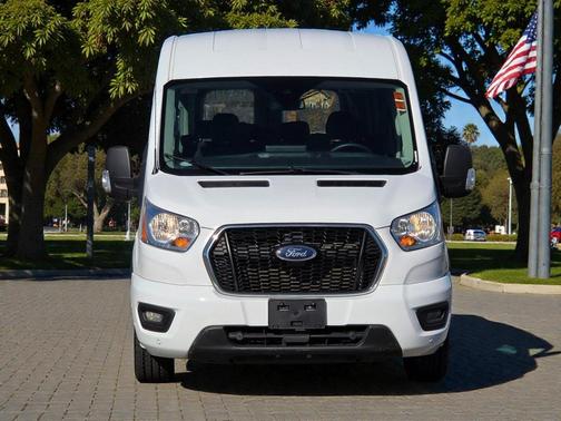 2022 Ford Transit-350 XLT