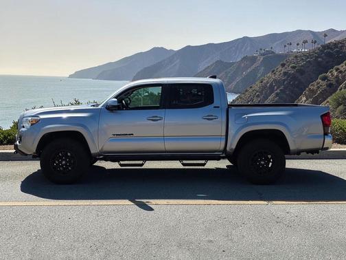 2020 Toyota Tacoma SR5