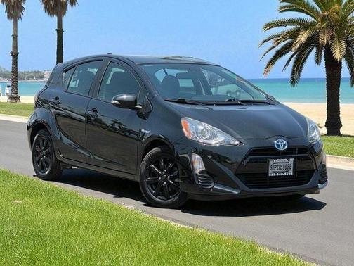 2016 Toyota Prius c Four