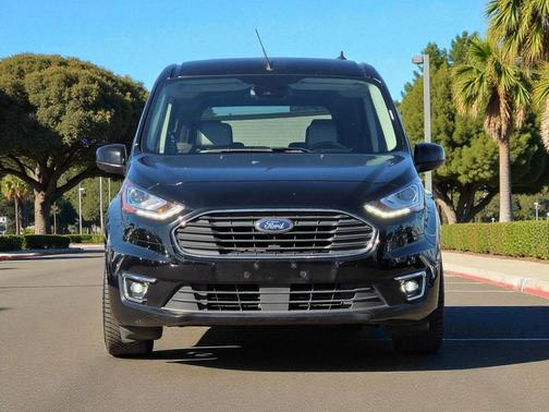 2019 Ford Transit Connect Titanium w/Rear Liftgate