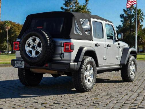2020 Jeep Wrangler Unlimited Sport