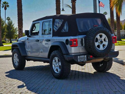 2020 Jeep Wrangler Unlimited Sport