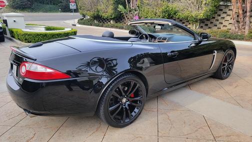 2008 Jaguar XKR Base