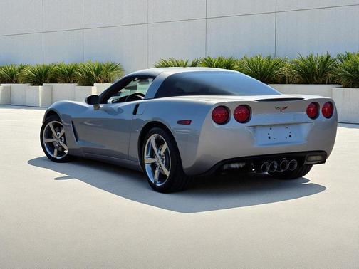 2007 Chevrolet Corvette Base