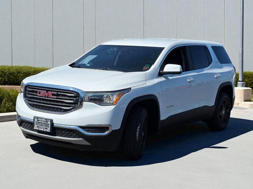 2017 GMC Acadia SLE-1
