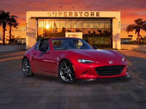 Soul Red Metallic 2017 Mazda MX-5 Miata RF Club