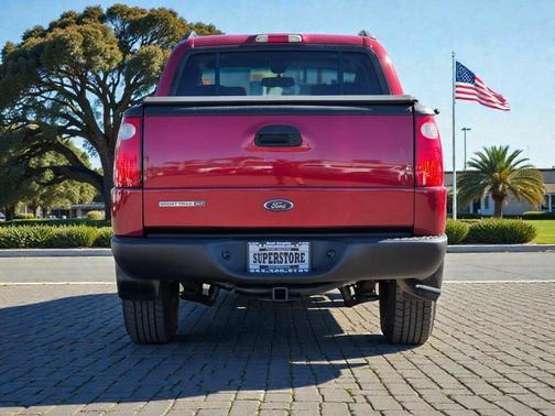 2003 Ford Explorer Sport Trac XLT