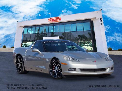 Machine Silver Metallic 2005 Chevrolet Corvette Base