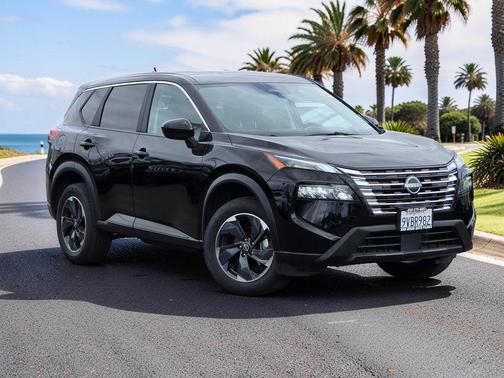 Super Black 2025 Nissan Rogue SV