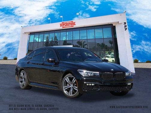 Black Sapphire Metallic 2019 BMW 740 740i