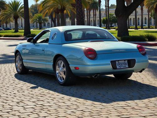 2002 Ford Thunderbird Deluxe