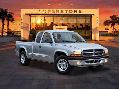 Bright Silver Metallic 2004 Dodge Dakota Sport Club Cab