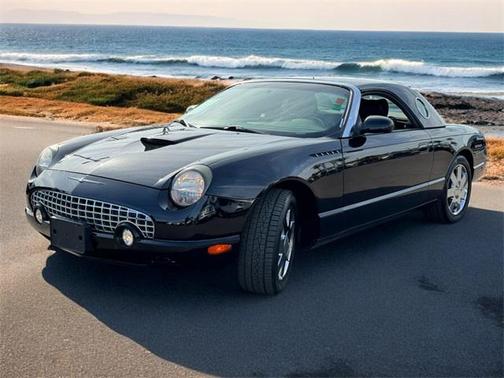 2002 Ford Thunderbird Base